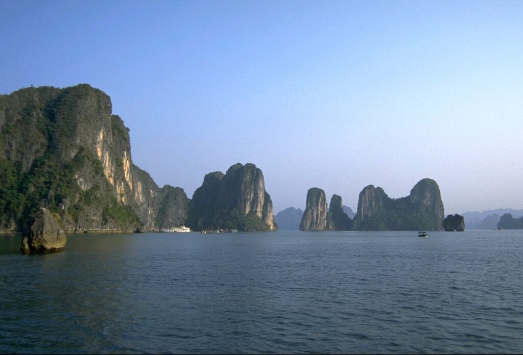 ハロン湾